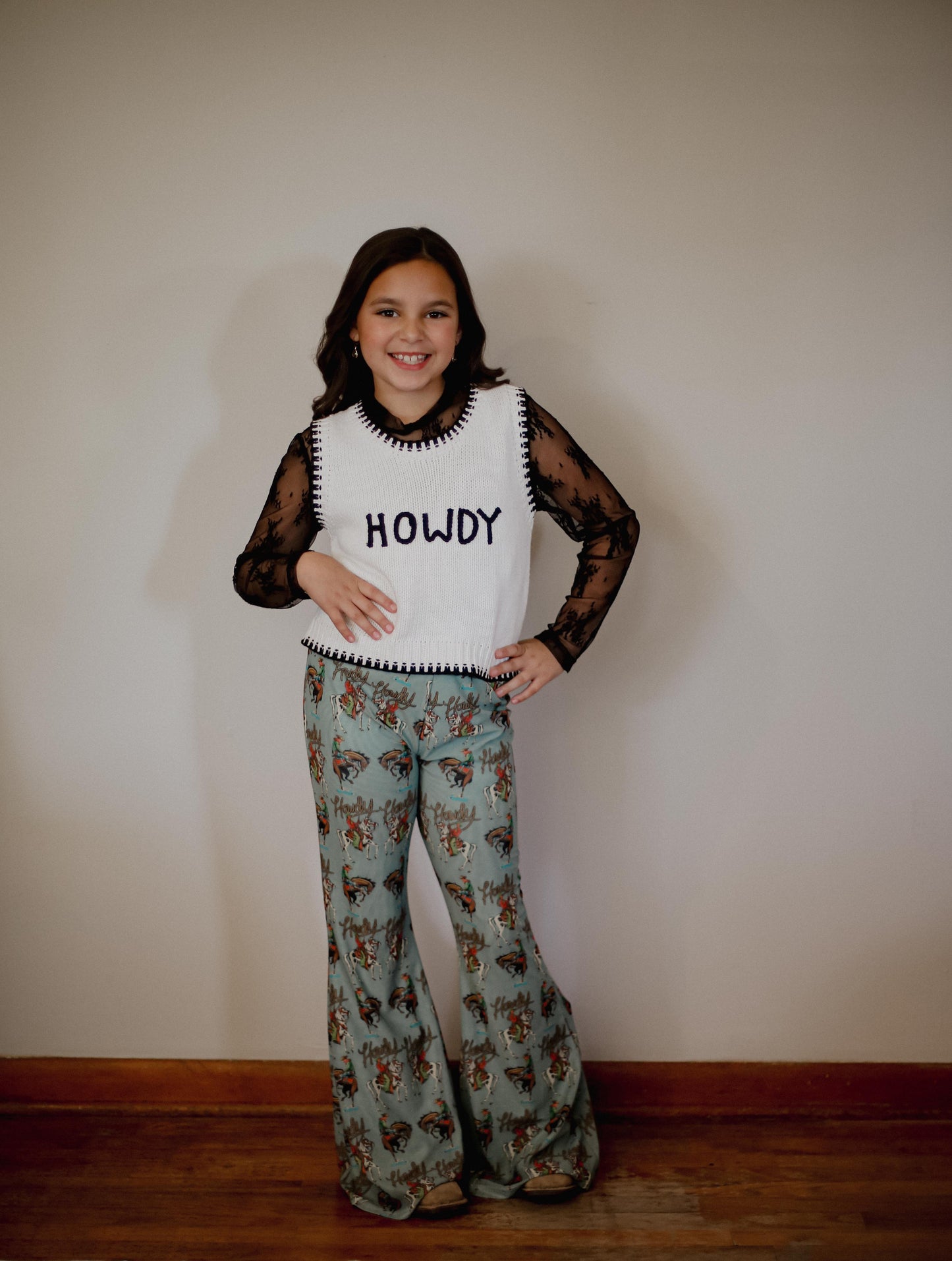 Howdy - Sweater Vest - Youth - Ivory