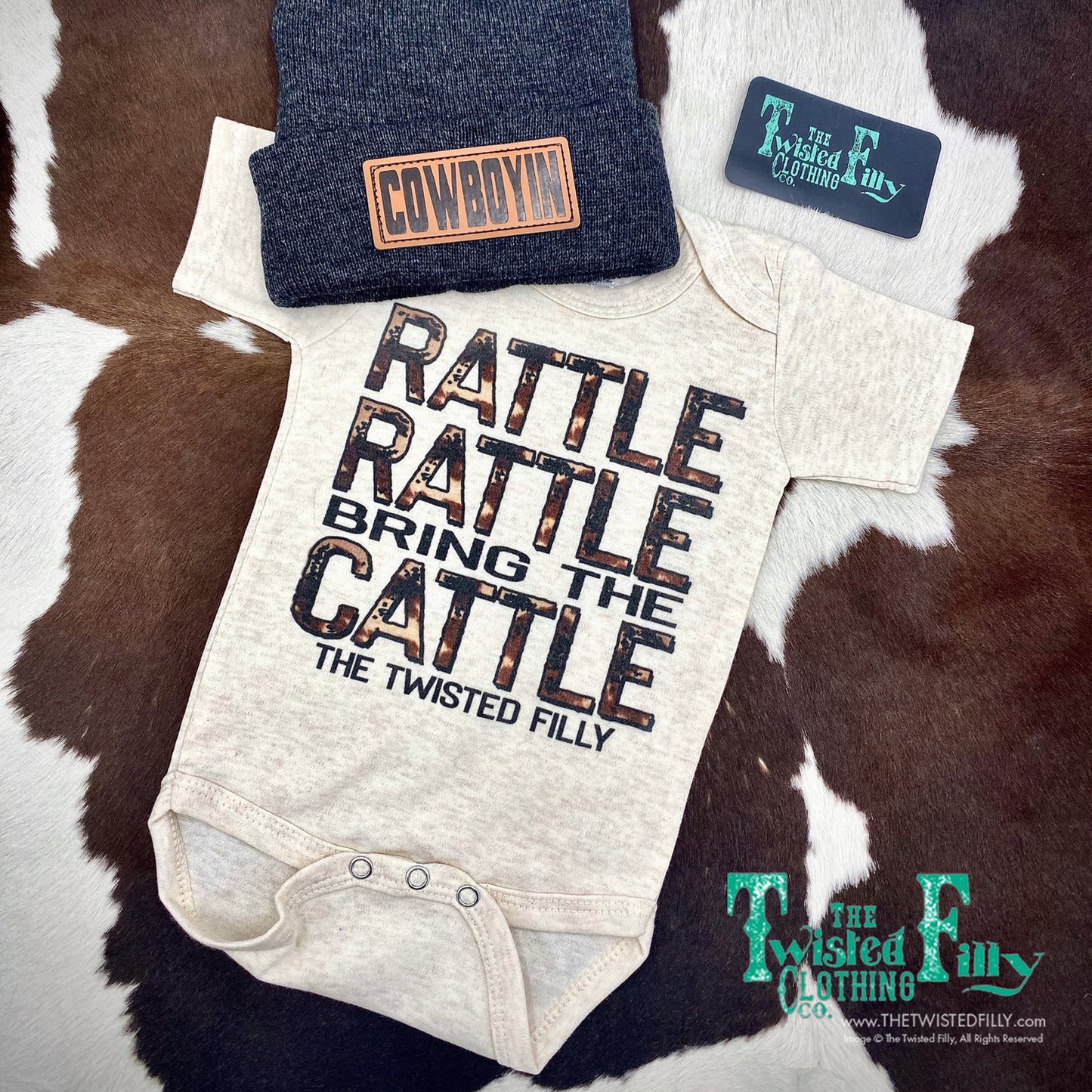 Rattle Rattle Bring the Cattle - S/S - Infant One Piece - Oatmeal